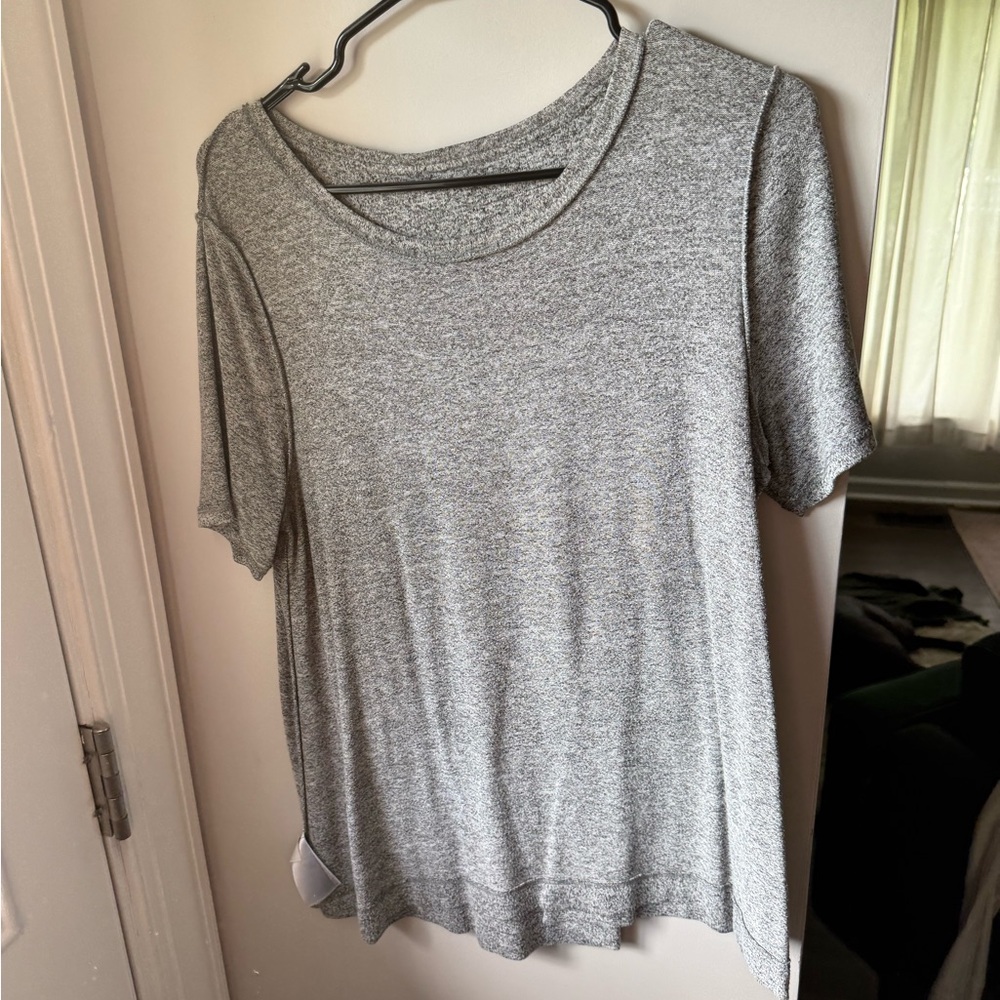 Old Navy Gray Relaxed Ribbed T-Shirt